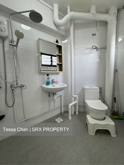 Blk 124 Geylang East Grove (Geylang), HDB 5 Rooms #488599531